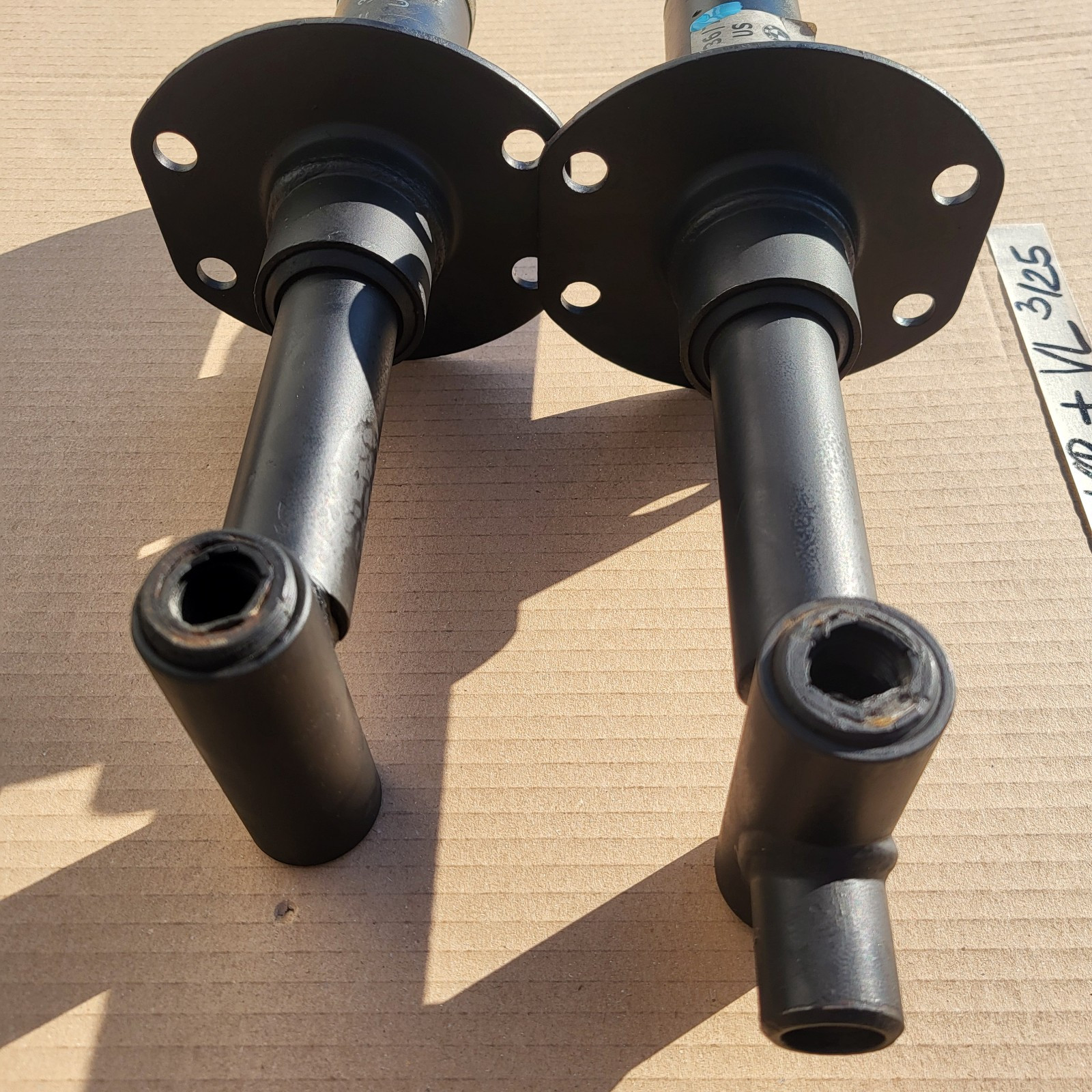 Pralldämpfer BMW Z3 Roadster Stoßstangen Aufprall Dämfer VORNE rechts + links – Bild 3