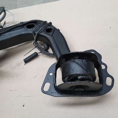 BMW E46 Achsschenkel 1094464 Achsschwinge  Längslenker HINTEN RECHTS – Bild 5