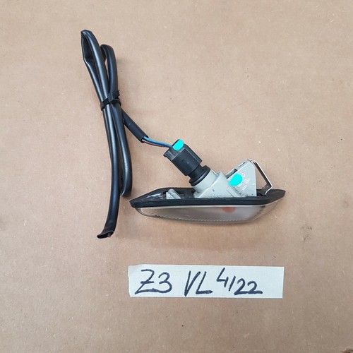 BMW Z3 Seiten Blinker weiß  8400763 Zusatzblinkleuchte LINKS 8389535 + Stecker – Bild 2