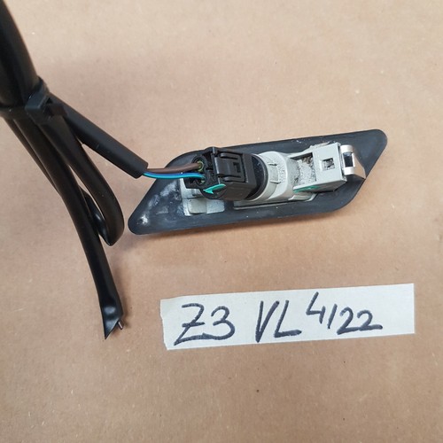 BMW Z3 Seiten Blinker weiß  8400763 Zusatzblinkleuchte LINKS 8389535 + Stecker – Bild 3