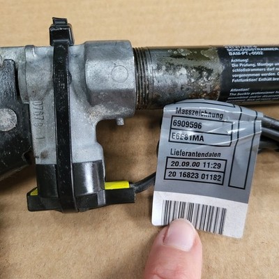 BMW Z3 Roadster Gurt Straffer  Schloss Gurtstrammer LINKS 8221011 Kabel Stecker – Bild 7