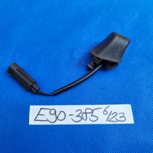 BMW E90 E91 Spritzdüse Wischwasser Düse für Scheibenwischer Beheizbar 8365385 – Bild 1