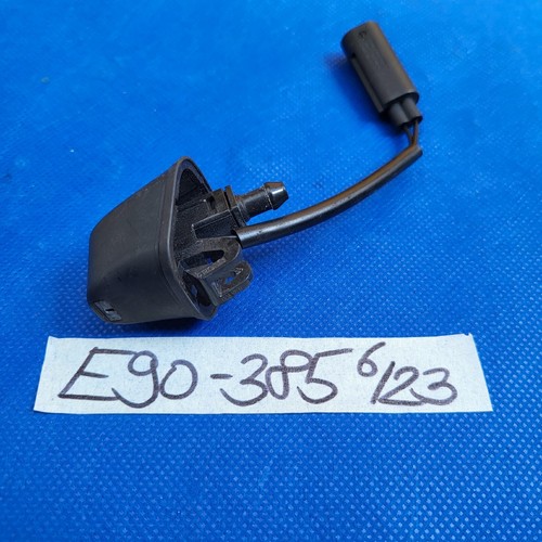 BMW E90 E91 Spritzdüse Wischwasser Düse für Scheibenwischer Beheizbar 8365385 – Bild 2