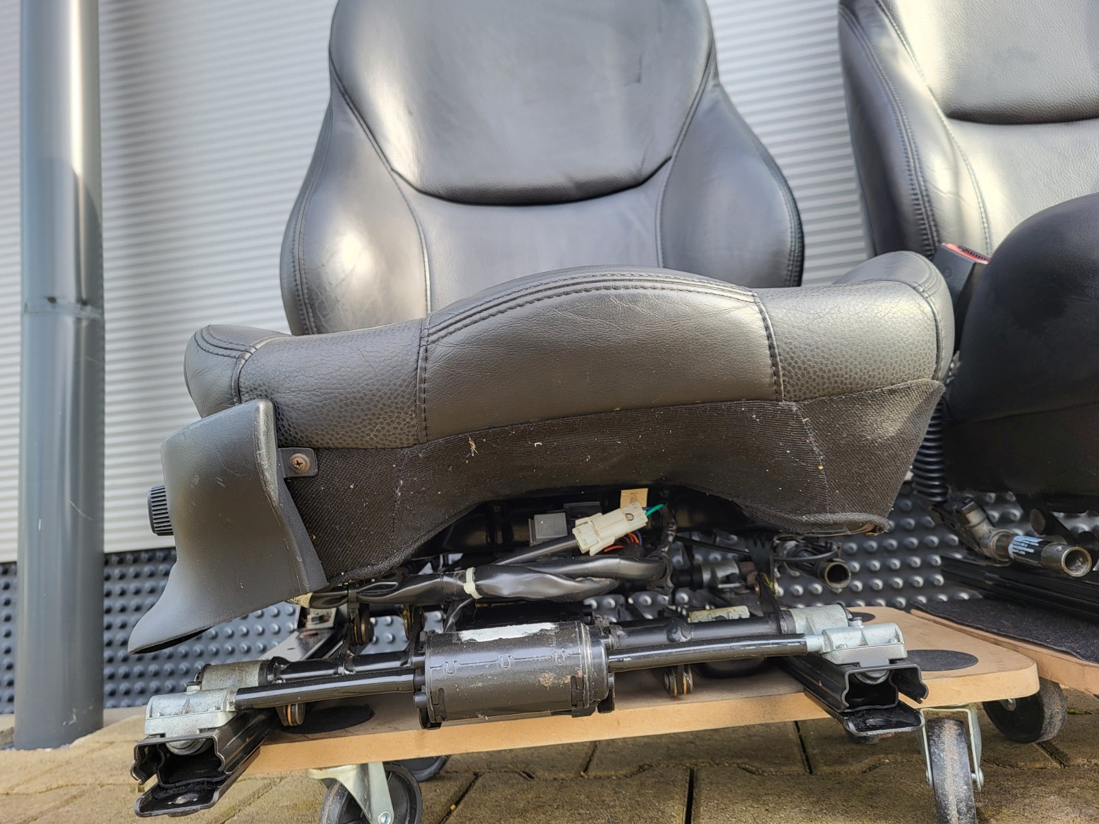 BMW Z3 Roadster Fahrer Beifahrer Sport Sitz Leder schwarz Sitzheizung ABHOLUNG