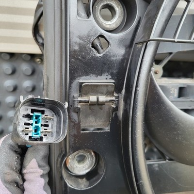 Original BMW E46 Cabrio Coupe Drucklüfter Klima Lüfter Motor Kühlung 6905076 – Bild 2