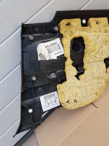 BMW E46 Coupe Innen Seiten Verkleidung hinten rechts 8224116 links 8224115 – Bild 10