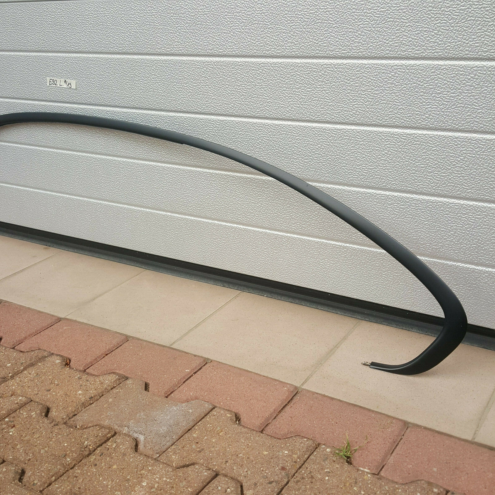 BMW E92 Coupe Dach Leiste LINKS Fenster Rahmen über Seiten Scheibe ABHOLUNG – Bild 2