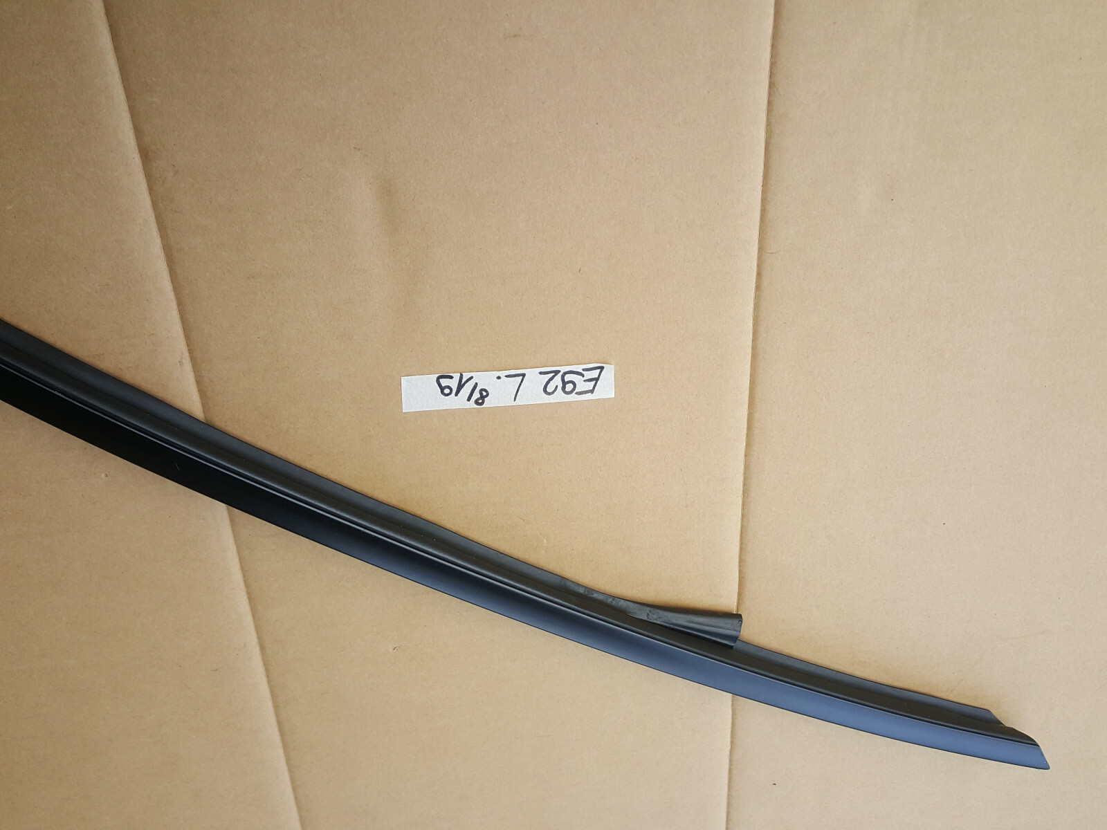 BMW E92 Coupe Dach Leiste LINKS Fenster Rahmen über Seiten Scheibe ABHOLUNG – Bild 6