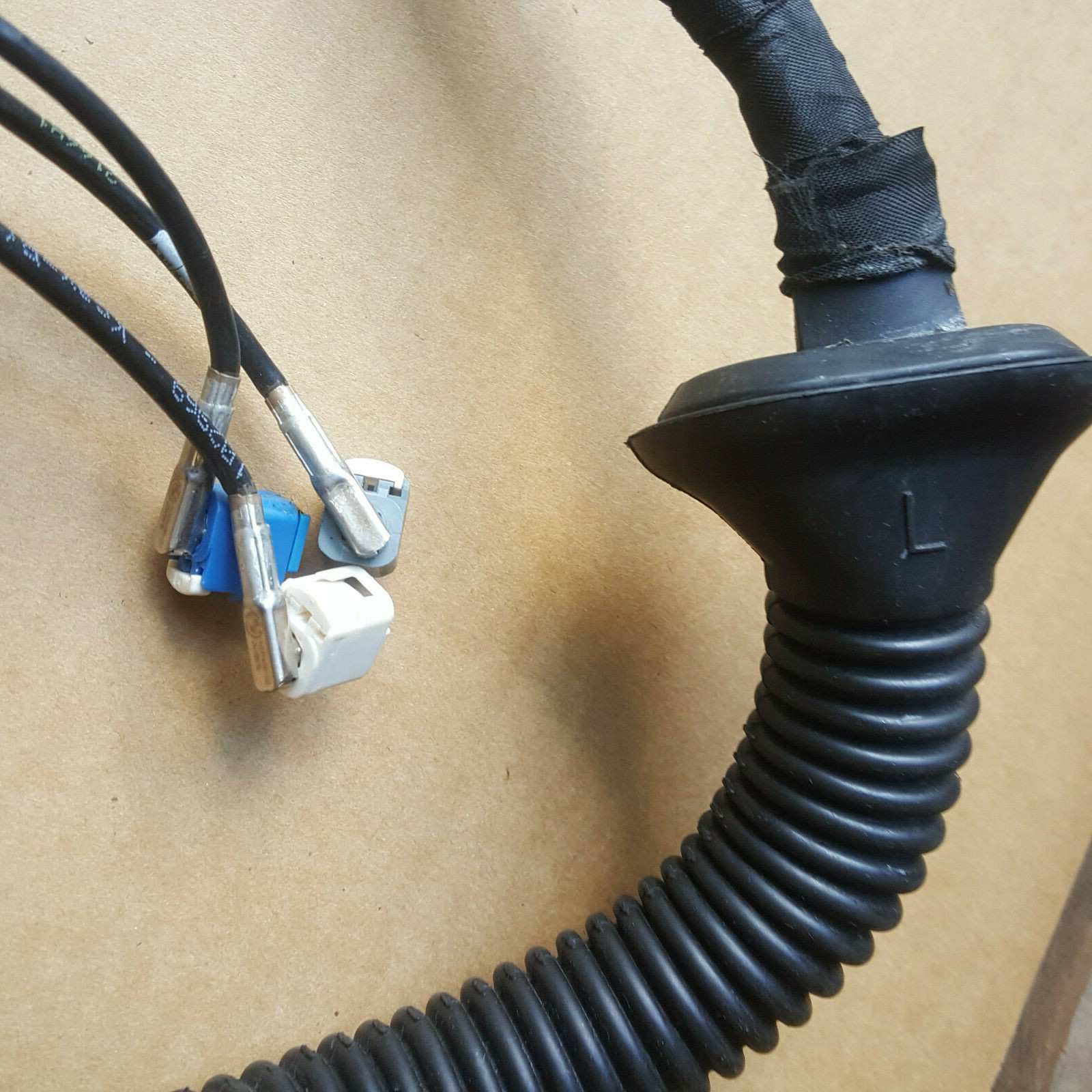 BMW 2er F45 Kabelbaum für Heckklappe Heckdeckel Kabel HINTEN RECHTS + LINKS – Bild 2