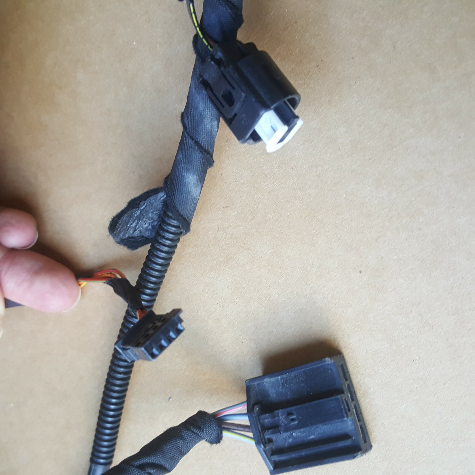 BMW 2er F45 Kabelbaum für Heckklappe Heckdeckel Kabel HINTEN RECHTS + LINKS – Bild 6