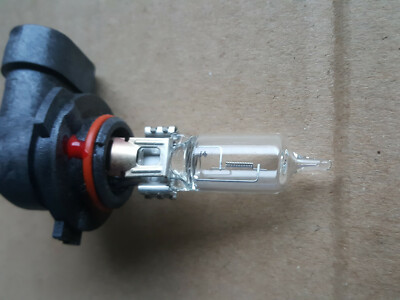 BMW 6er E24 Lampe Birne Glühlampe 1382495 HB3 12V 60W  – Bild 2