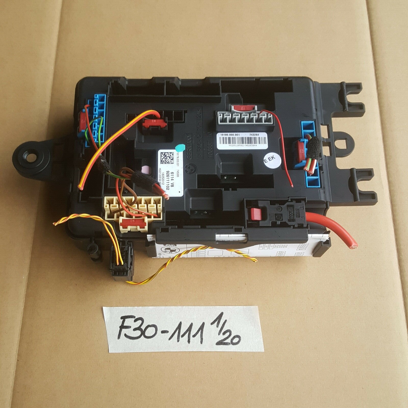 BMW F31 F30 F20 F21 Steuergerät Sicherungskasten Stromverteiler 9261111 – Bild 1