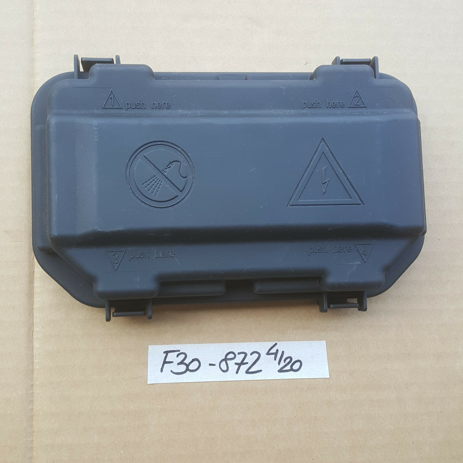 BMW F30 F31 F34 F20 F21 Deckel Steuergeräte Box Klappe Aufbewahrungsbox 9224872 – Bild 1