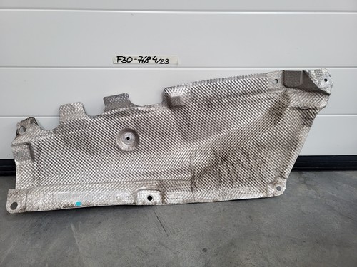 BMW F20 F21 F22 F23 F30 F31 F34 F35 F32 F33  Hitzeblech Wärmeisolierung 7241768 – Bild 1