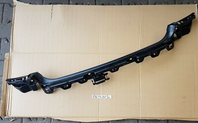 BMW E92 Führung für Stoßstange hinten Mitte Halter Stossfänger Träger 7128247 – Bild 1