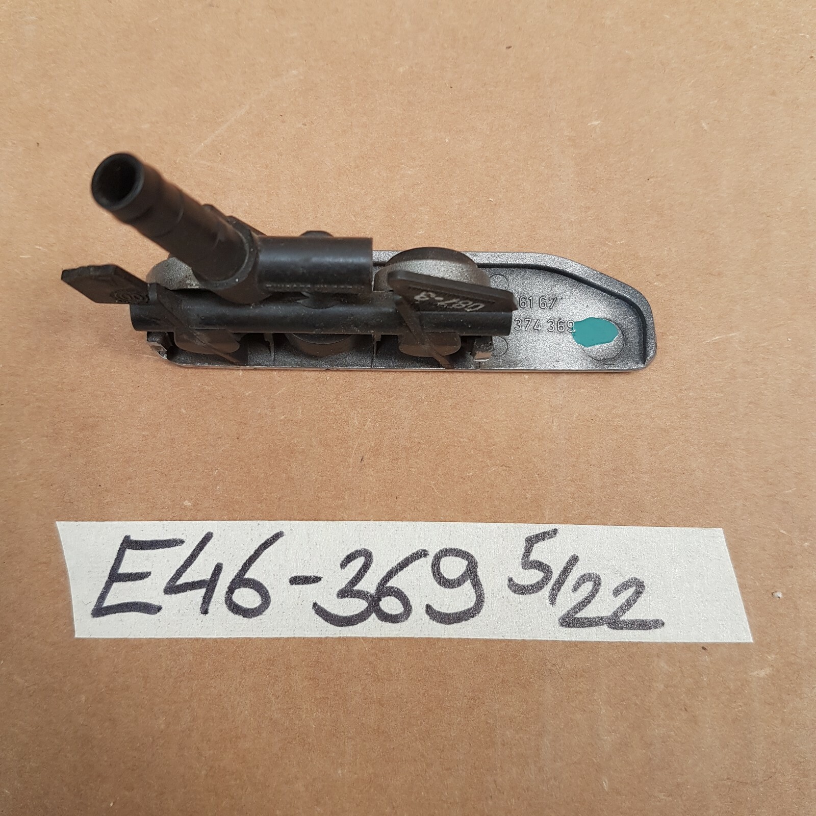 BMW E46 Limo Touring Vorfacelift Abdeckung Waschdüse Blende Waschanlage 8374369 – Bild 4