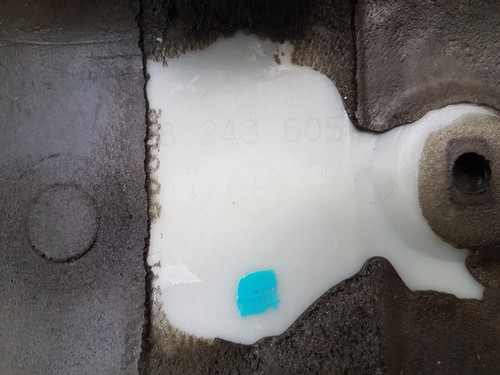 BMW E39 Beifahrer Airbag Klappe Blende Verkleidung für Armaturenbrett 8243605 – Bild 4