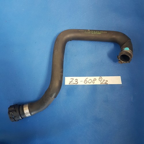 BMW Z3 Kühlerschlauch Wasser Schlauch Wasserventil Motorrücklauf 8376608 – Bild 1