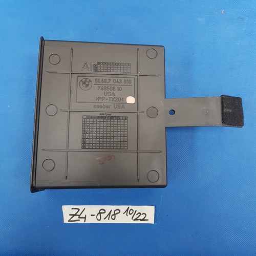 BMW Z4 E85 Ablage Fach Mittelkonsole Box Ablagefach HINTEN Mitte 7043818  – Bild 2
