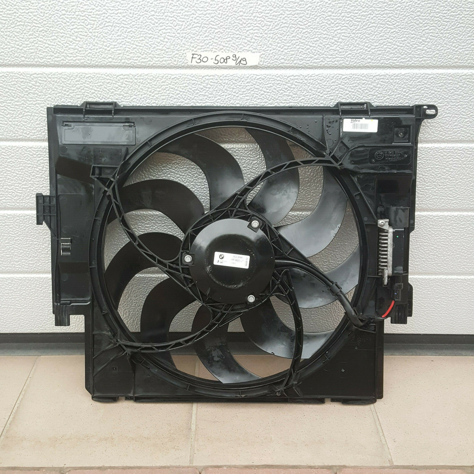 BMW F30 F31 F20 F21 Drucklüfter Motor Elektro Kühler Lüfter 7640508 Lüfterzarge  – Bild 1