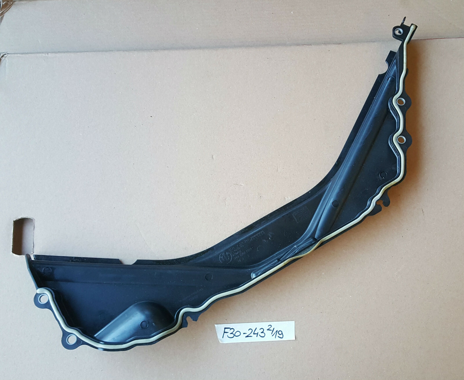 BMW  F20 F21 F30 F31 F34 F35 Trennwand Aggregateraum Verkleidung oben 7331243 – Bild 1