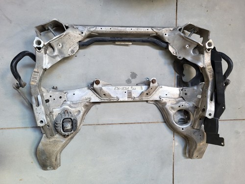 BMW E87 E90 E91 E92  Vorderachsträger Motorträger Agregate Träger VORNE ABHOLUNG – Bild 1