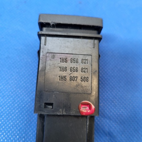 VW Golf III  Golf 3  1H1 Vento Schalter Heckscheibe Heizung 1H5959621 – Bild 4