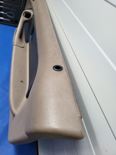 BMW Z3 Roadster Tür Verkleidung schwarz beige Türtafel Tür Pappe RECHTS + Griff