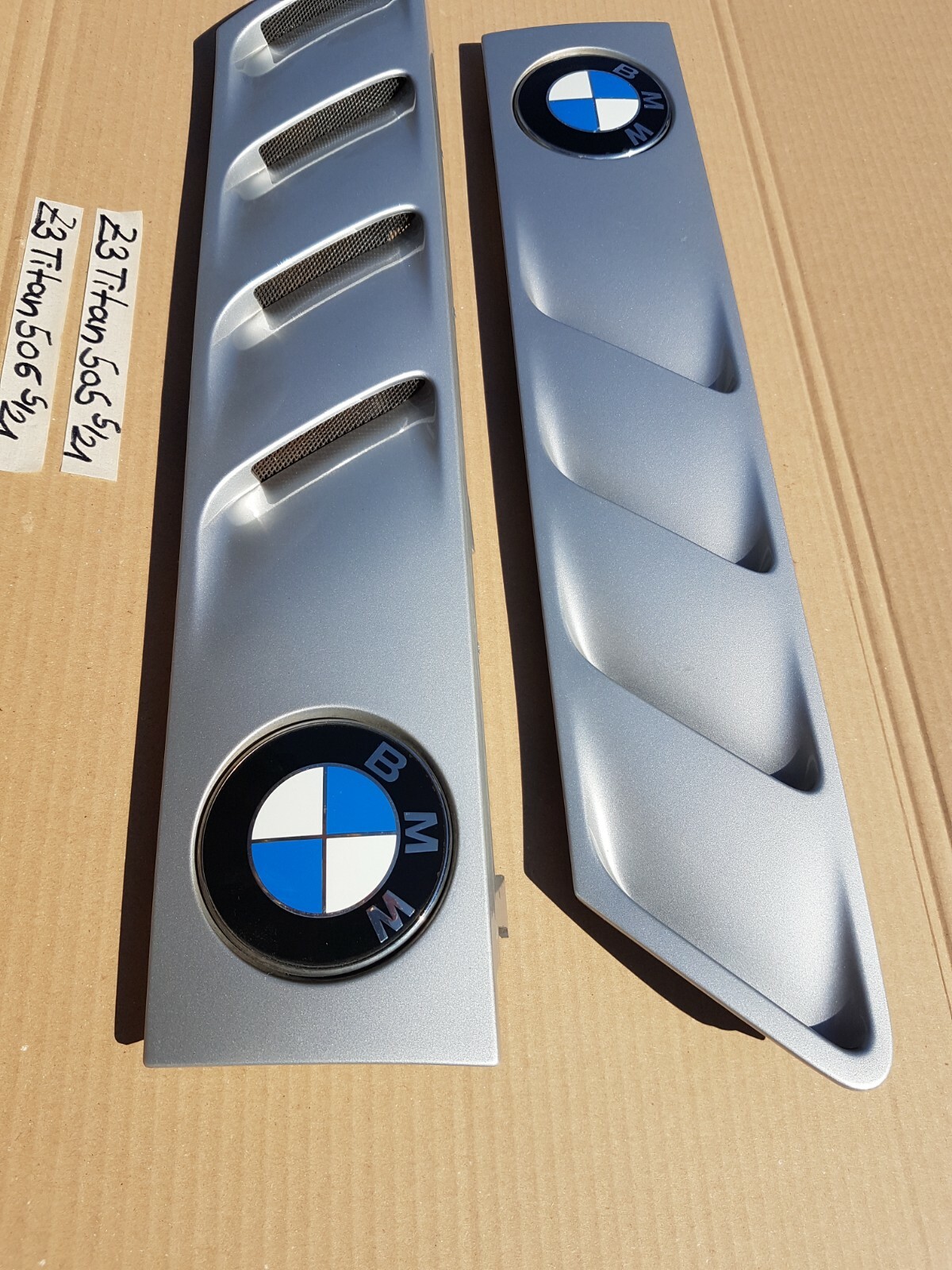 BMW Z3 Lufteinlass Ki​emen Ziergitter Motorhaube Titan Silber RECHTS + LINKS