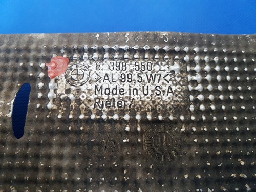 BMW Z3 Hitze Schutz Blech Kraftstofffilterabdeckung Wärmeisolierung 8398550