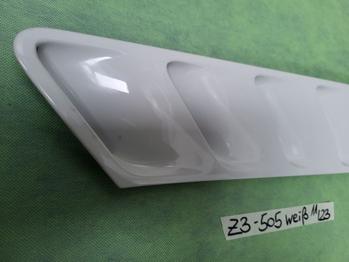 BMW Z3 Lufteinlass Ki​emen Ziergitter Motorhaube rechts ODER links weiß ABHOLUNG – Bild 3