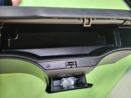 BMW Z3 Roadster Staufach Handschuhfach HINTEN Ablage Fach schwarz Black – Bild 12