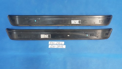 BMW 3er E90 E91 Einstiegsleiste Leiste Blende Einstieg vorne rechts + links – Bild 2