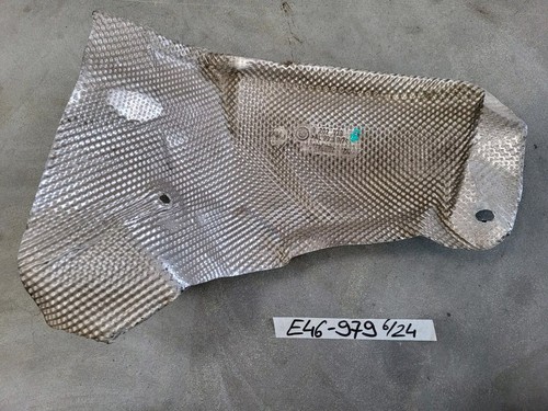 BMW E46  Hitzeblech Hitze Schutz Wärmeisolierung 8202979 – Bild 1