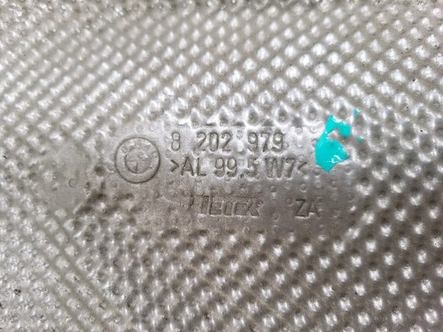 BMW E46  Hitzeblech Hitze Schutz Wärmeisolierung 8202979 – Bild 2