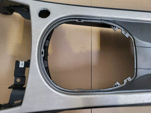 BMW Z4 E85 E86 Mittelkonsole schwarz Alu Verkleidung Aluminium Blende Kratzer 