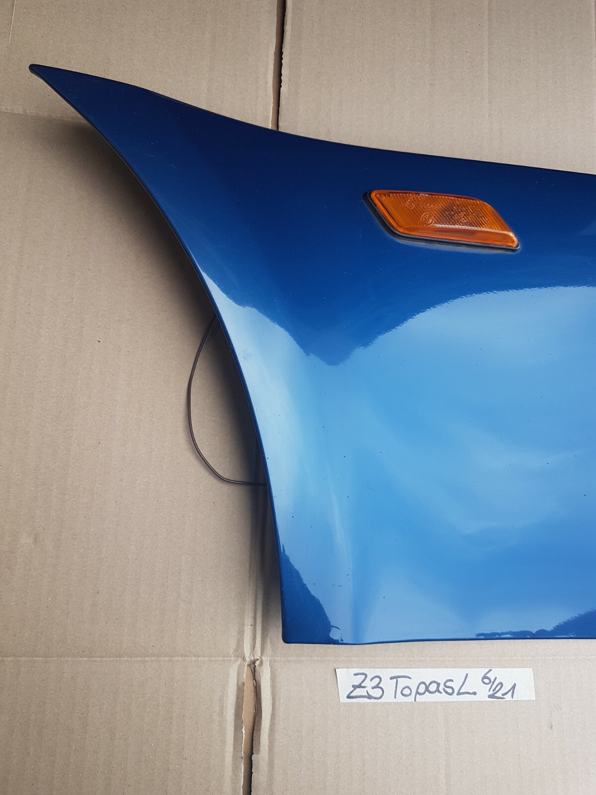 BMW Z3 Roadster Coupe Kotflügel Seitenwand  VORNE LINKS Fahrer Seite Topas blau