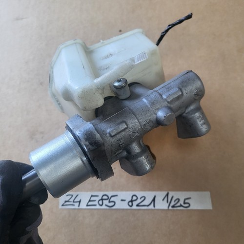 BMW Z4 E85 Behälter für Bremsflüssigkeit  Bremskraftregler Hauptbremszylinder