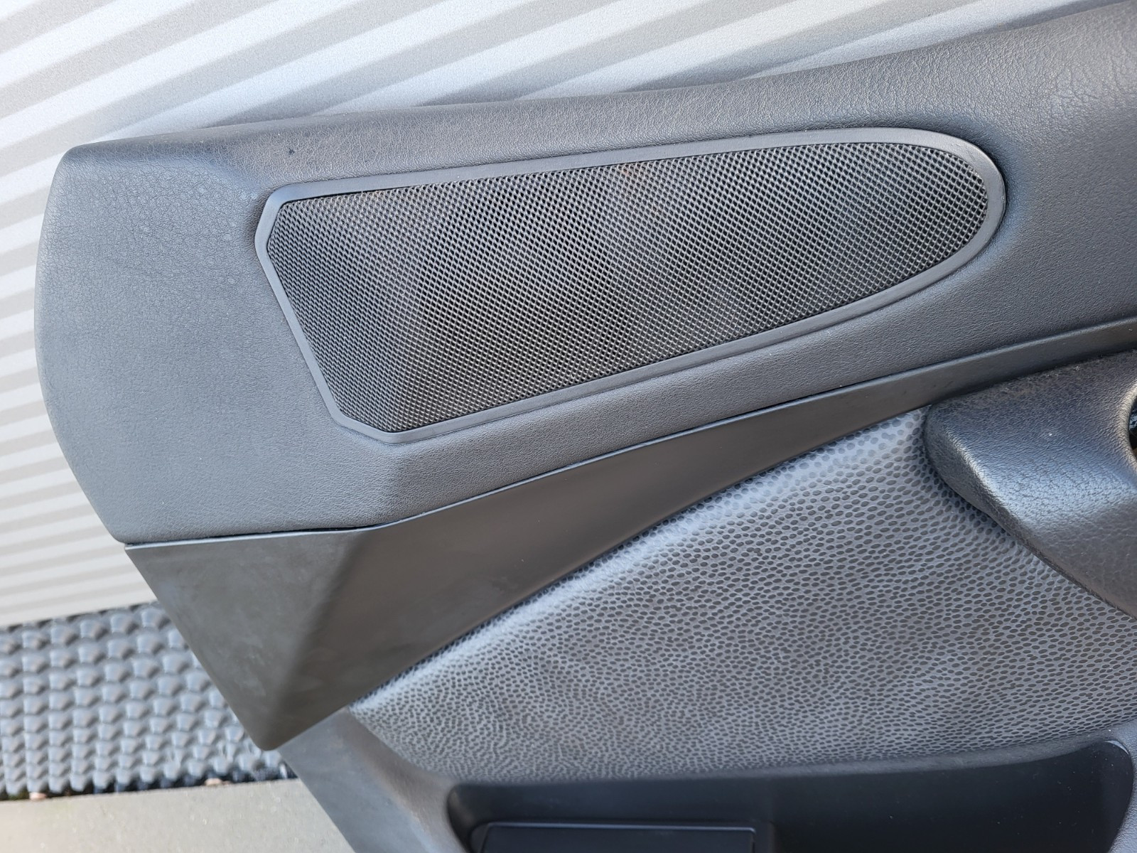 BMW Z3 Roadster Coupe Tür Verkleidung Leder Dot Schwarz RECHTS mit Türgriff – Bild 7