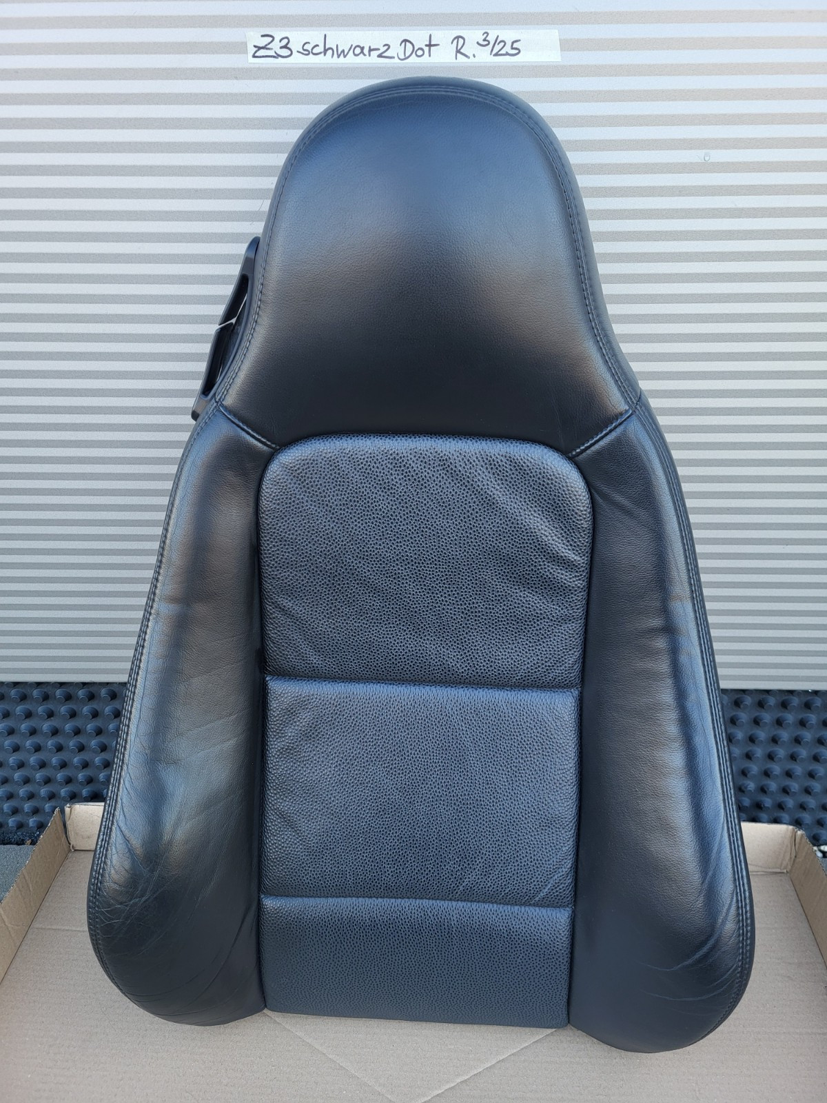 BMW Z3 Roadster Beifahrer Sitz Oberteil Lehne Leder schwarz Rückenlehne Point  – Bild 1