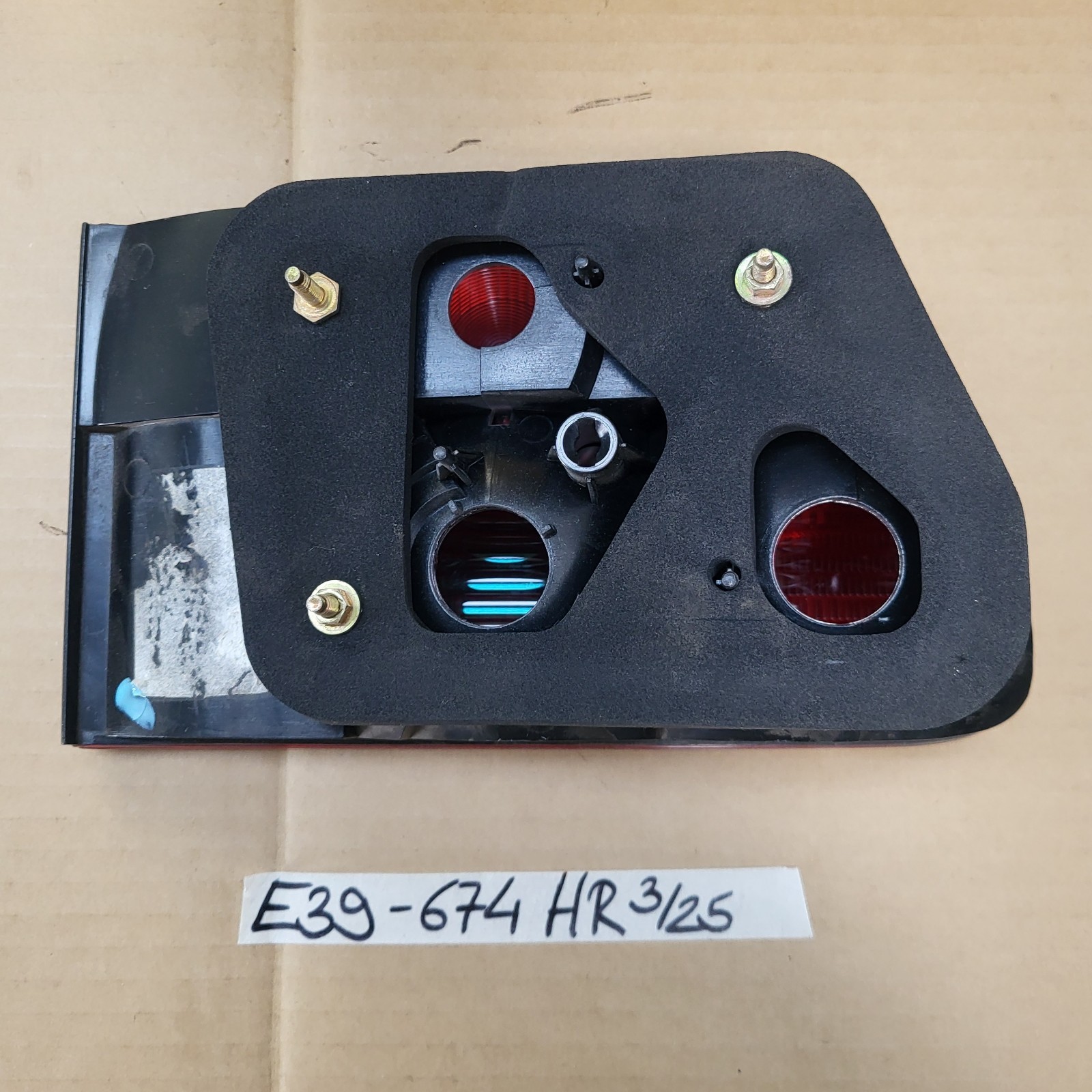 BMW E39 Touring  Rückleuchte Heckdeckel Rücklicht  Bremslicht  Blinker RECHTS – Bild 6