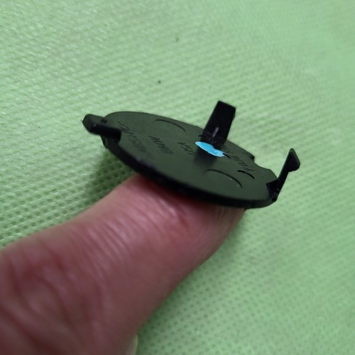 BMW Z4 E85 E86 Mittelkonsole Blindstopfen schwarz Verkleidung Blende 7036558 – Bild 3