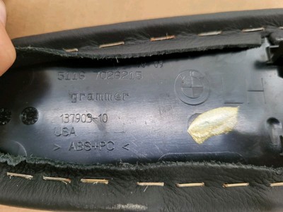 BMW Z4 E85 E86 Mittelkonsole Verkleidung Leder Blende Kniepad rechts + links – Bild 4