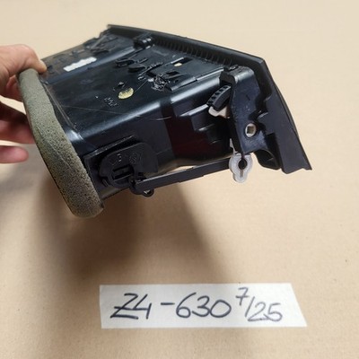 BMW Z4 Frischluftgrill Mitte schwarz  Lüftungsgitter Luft Einlass Düse 7025630 – Bild 6