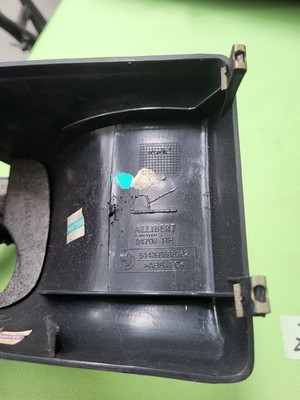 BMW Z3 Staufach Verkleidung oben  Gurt Führung Abdeckung Höcker R+L 8398761 – Bild 6