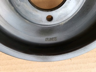 BMW E46  E36  E34 + Z3 Riemenscheibe 1739527 M42 M43 M44 Motor – Bild 3