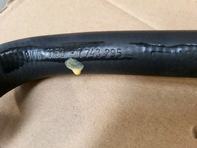 BMW E36 Z3 Kühlwasserschlauch  Kühler Schlauch Wasserschlauch Leitung 1743295 – Bild 2