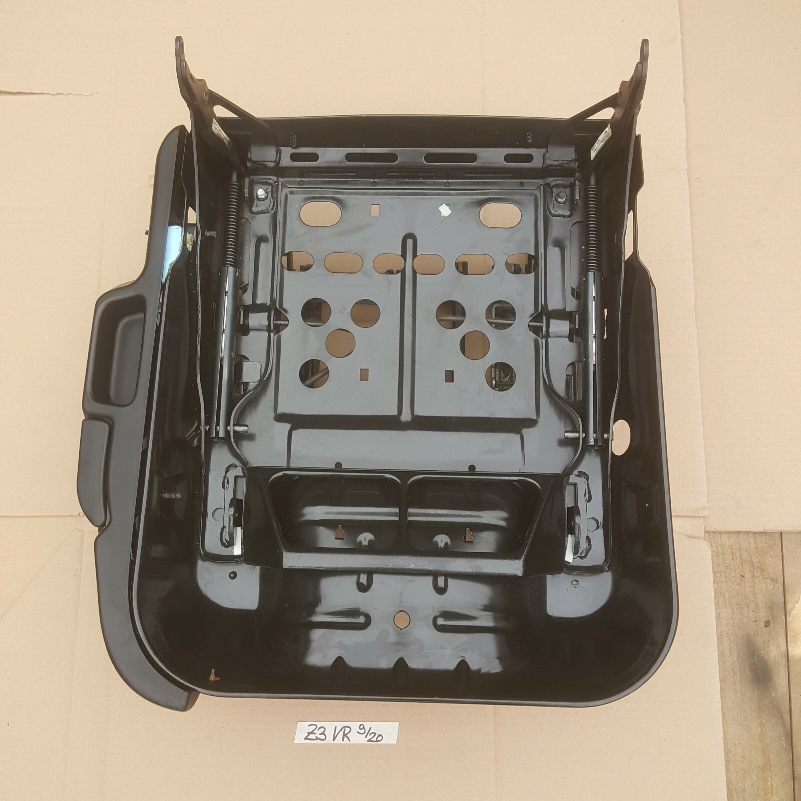 BMW Z3 Roadster Beifahrer Sitz Unterteil Gestell + Schiene Blende Hebel Spindel – Bild 3