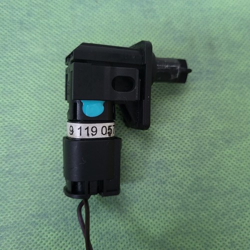 BMW E39 Z4 E85 E86  Alarm Hauben Kontakt Schalter  9119057 – Bild 2