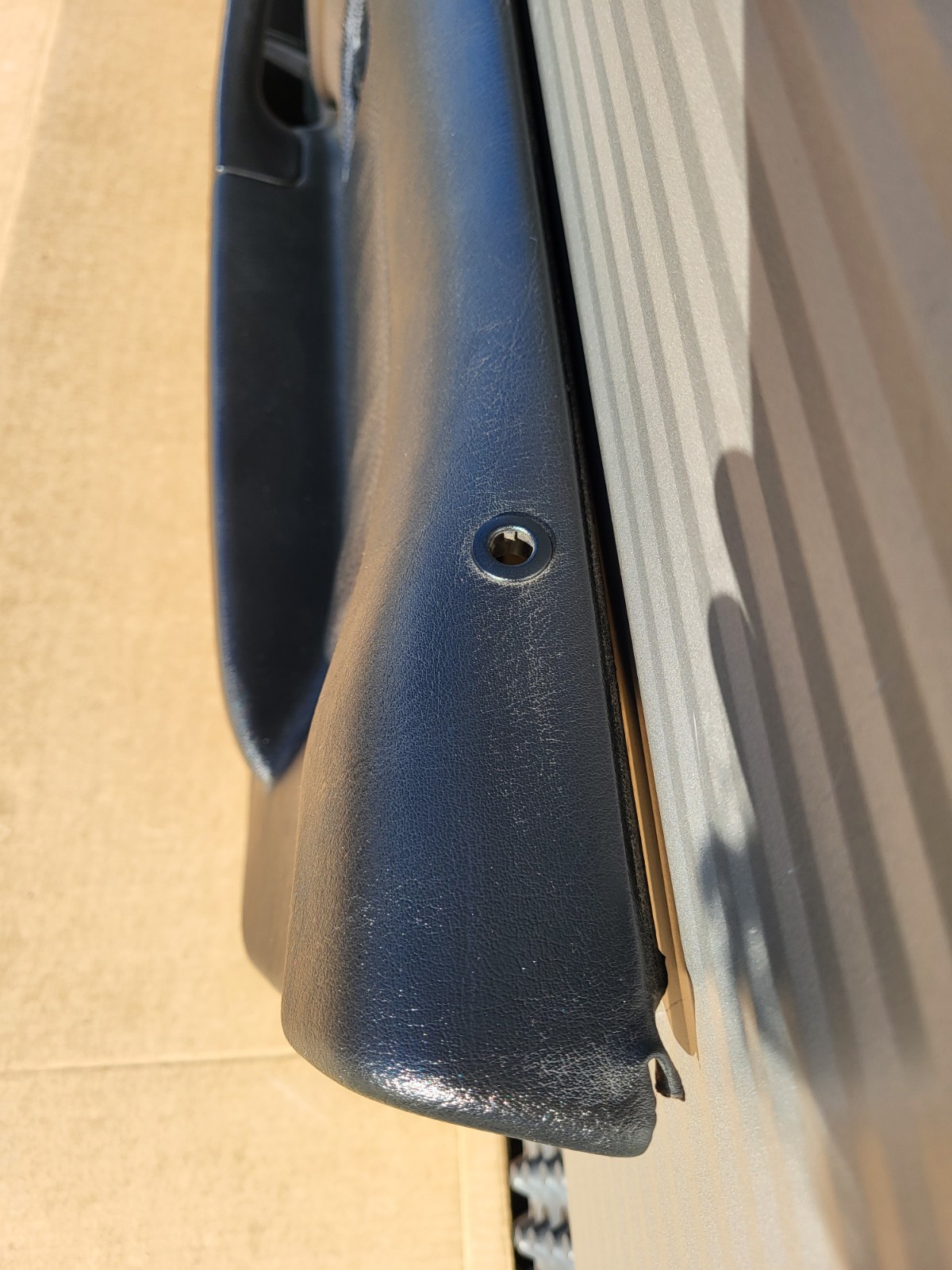 BMW Z3 Roadster  Tür Verkleidung Leder Dot Schwarz RECHTS + Tür Griff – Bild 9